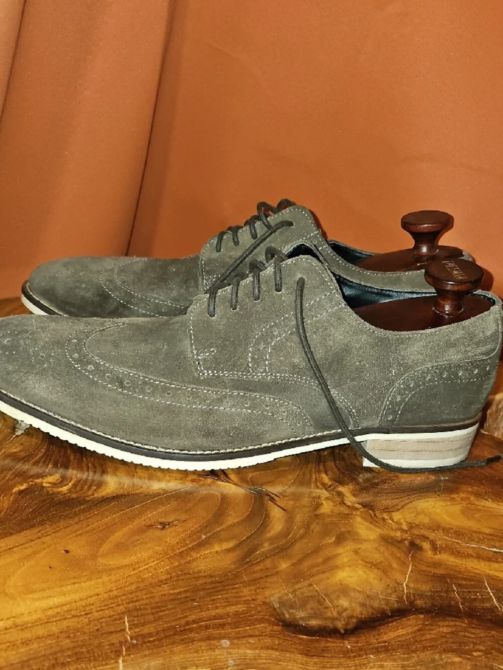 Claiborne suede wingtip